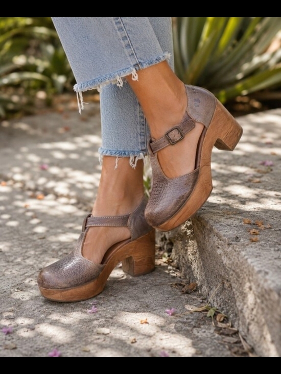 Bed Stu Shoes - ISO Bed STU Turner Heels SZ6